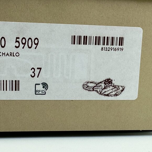 Gucci Marmont GG  Padded Chevron Matelasse Leather Thong Flat Sandals Shoes - Picture 16 of 16